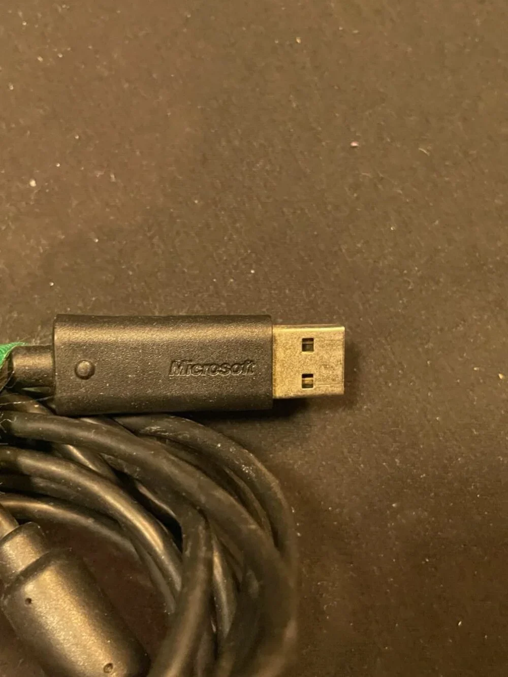Xbox 360 controller charger